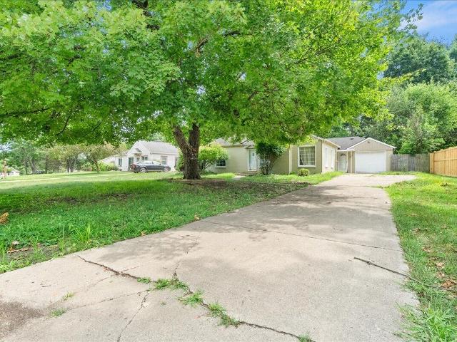 2523 Ashton Road
