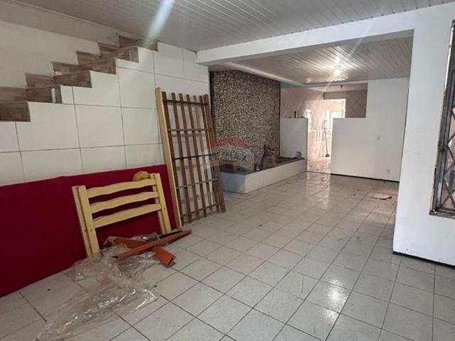 252 Área Útil Casa Alugar, 5 Dormitórios localizado em rua Humberto Holanda cassunde, 45 montinegro leiloes Boa Vista Castelão, Fortaleza, Ceará, 60867560 | Brasil