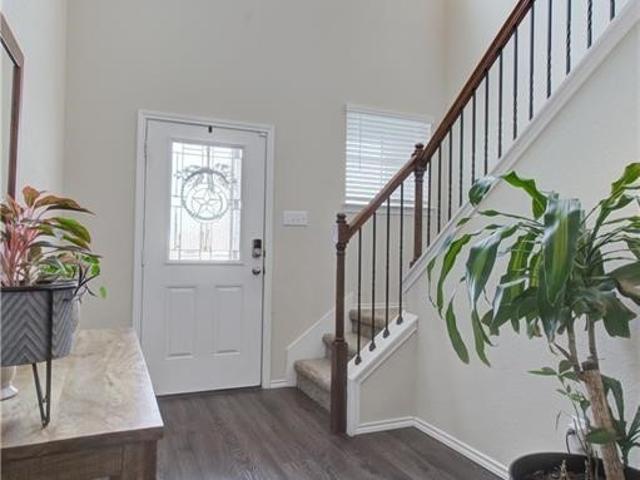 252 Bainbridge Drive