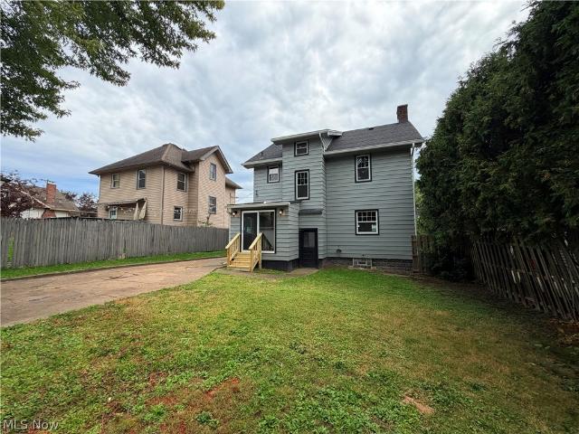 252 E Kline Street