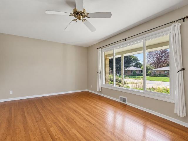 252 Edison Park Avenue
