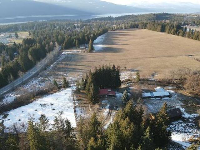 252 Church Hill Road, Nakusp, BC, V0G 1R1 Luxury House for sale | Listing ID 10373 | Royal LePage Carriage Trade Luxury Properties