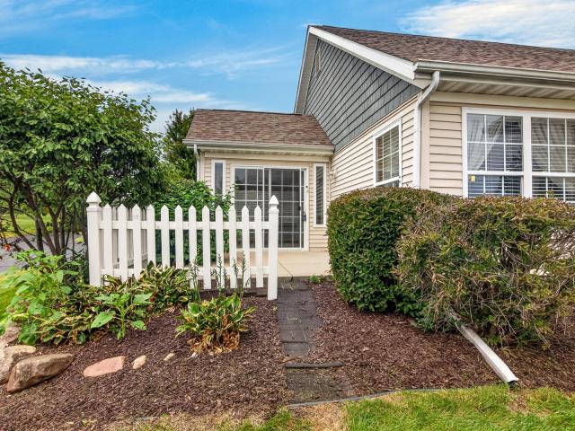 252 LILY Lane # 252