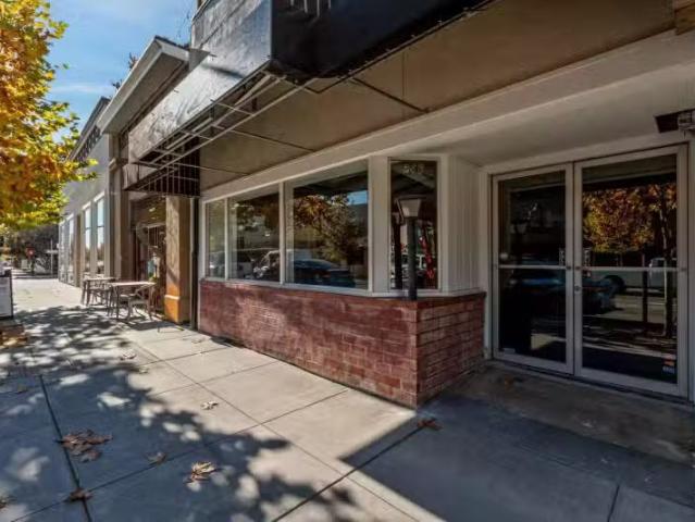 252 N State St, Ukiah, CA 95482 MLS 325102498