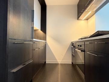 252 South Street, New York, NY