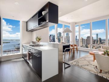 252 South Street, New York, NY