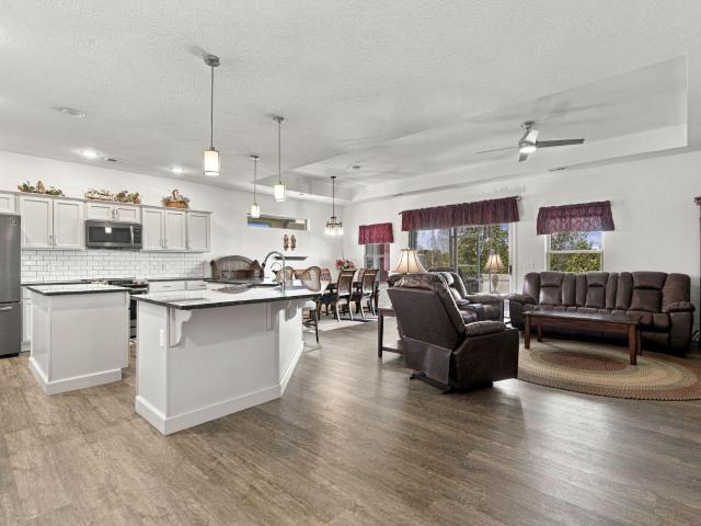 252 Siena Boulevard