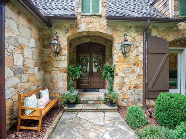 252 Pinnacle Point