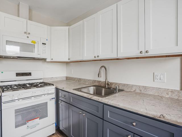 252 River Drive #3, Garfield, US, NJ