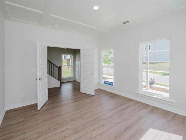 252 Ridge Boulevard