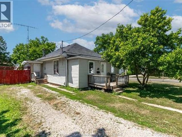 252 Wellington Street East, Chatham, ON, N7M 3P5 house for sale | Listing ID 26018 | Royal LePage