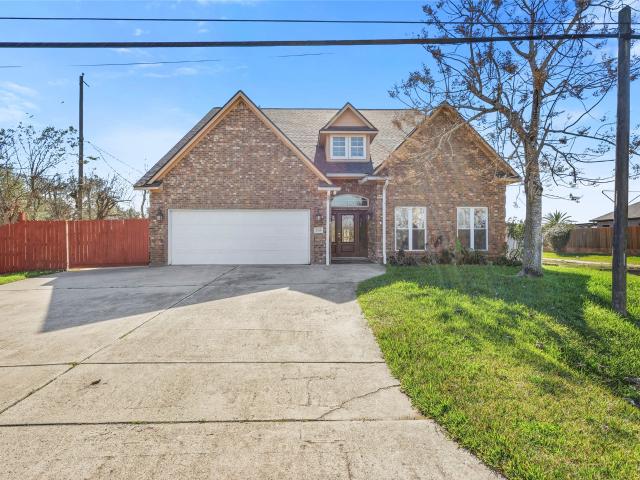 2535 Broadway St, San Leon, TX 77539 | MLS #38011