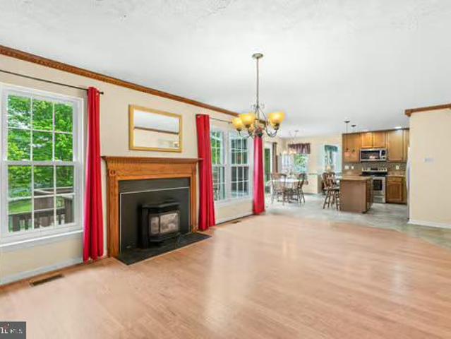 2535 Richfield Lane
