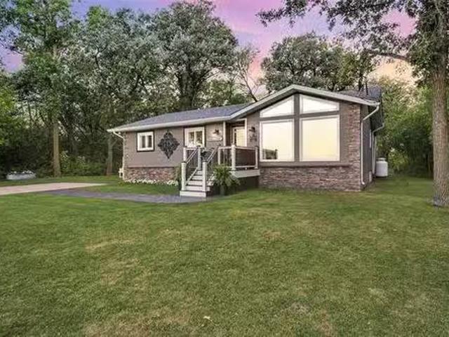 2536 26 Hwy, St Francois Xavier, MB, R4L 1B4 house for sale.