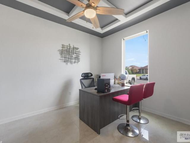 2537 Los Portales, Brownsville, TX