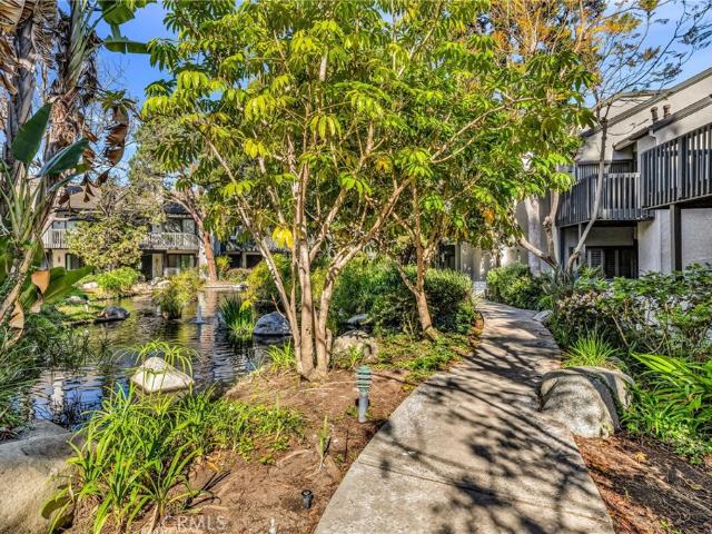 2538 W Macarthur, Unit E