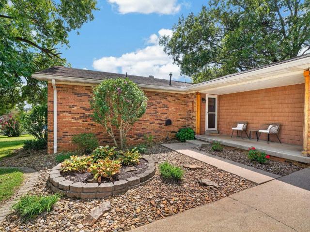 2538 Woods Drive
