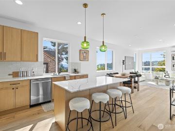 2538 14th Avenue W # C