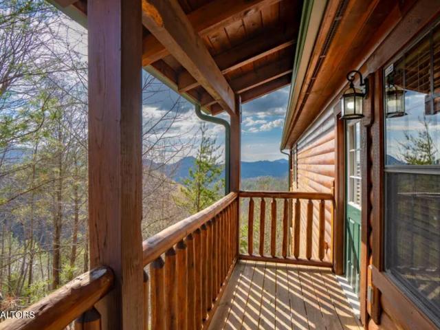 2539 Raccoon Hollow Way