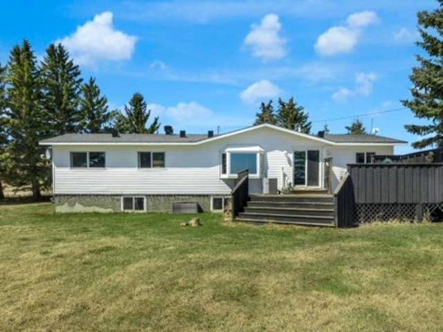 253017 Range Road 224, Rural Wheatland County, AB, T0J 3G0 house for sale | Listing ID A2305 | Royal LePage