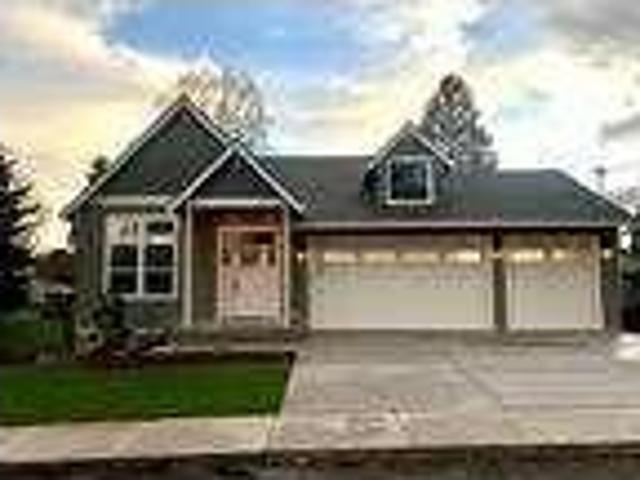 2530 C St, Hubbard, Or 97032