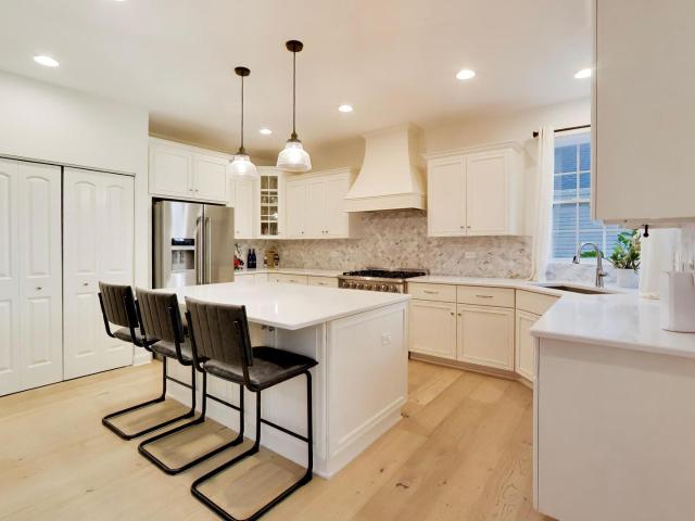 25315 W Rock Drive