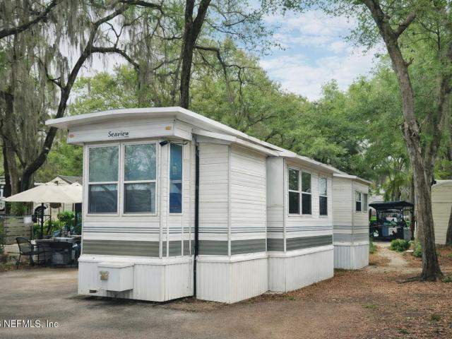 25321 NE 141st St, Fort McCoy, FL 32134 | MLS #2135