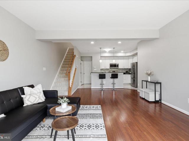 25321 Patriot Terrace