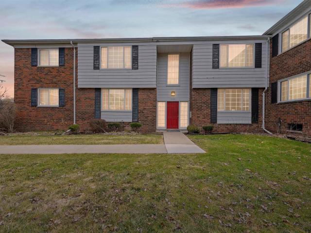 25325 Shiawassee Circle # 103