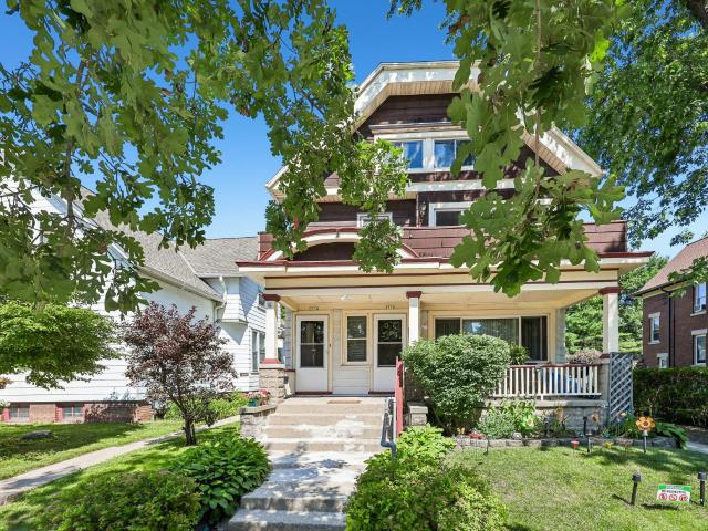 2532 N Humboldt Blvd, Unit 2534
