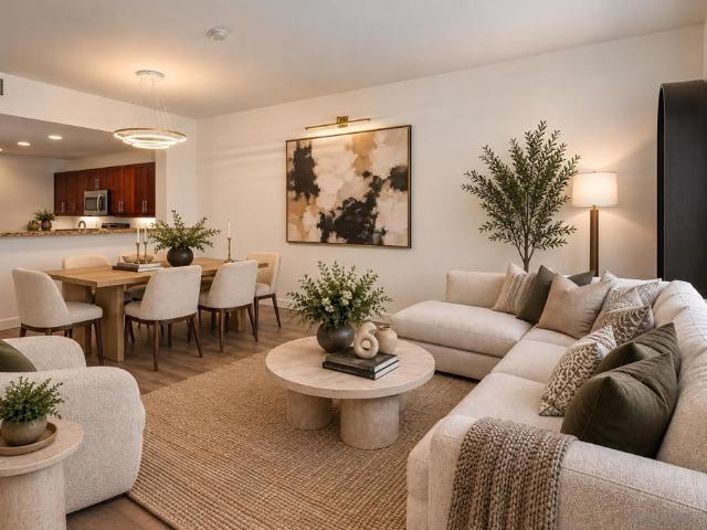 253 10th Ave 632