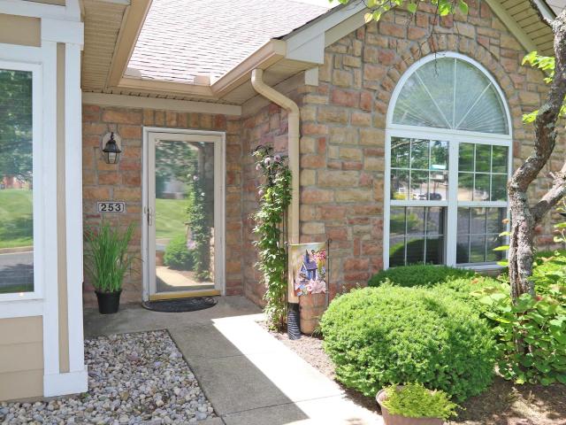 253 Churchill Crossing