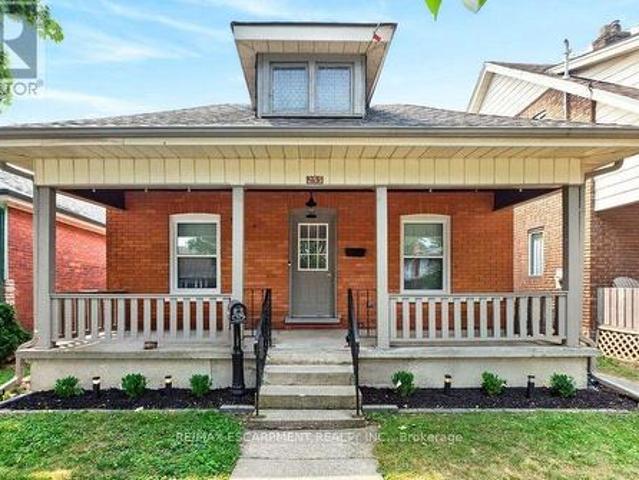 253 Marlborough Street, Brantford, ON, N3S 4T4 house for sale | Listing ID X13587 | Royal LePage