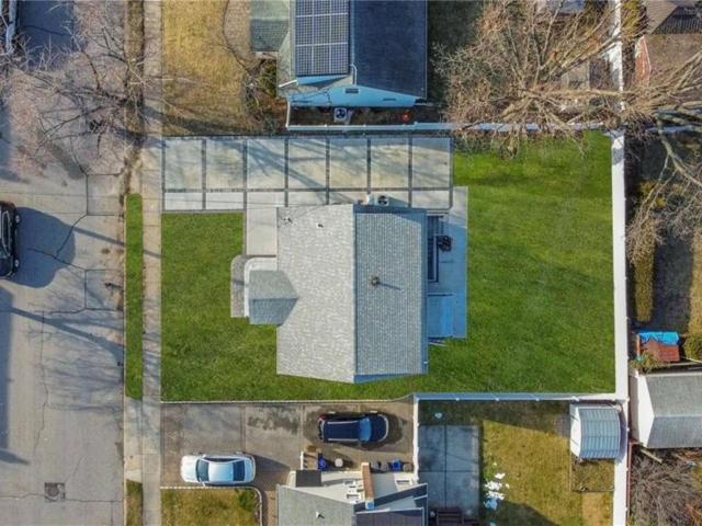 253 Meyer Avenue