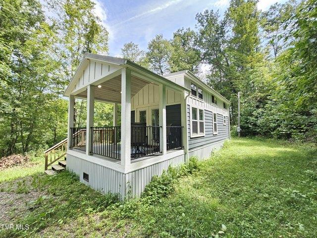 201 Mining Ridge Rd, Mountain City, TN 37683