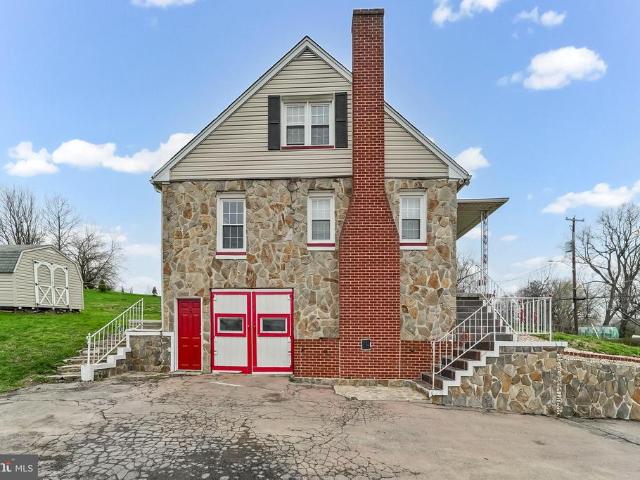 253 N Guernsey Road