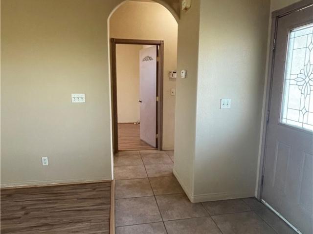 253 W County Line
