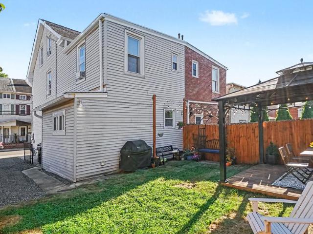 253 Walnut Street