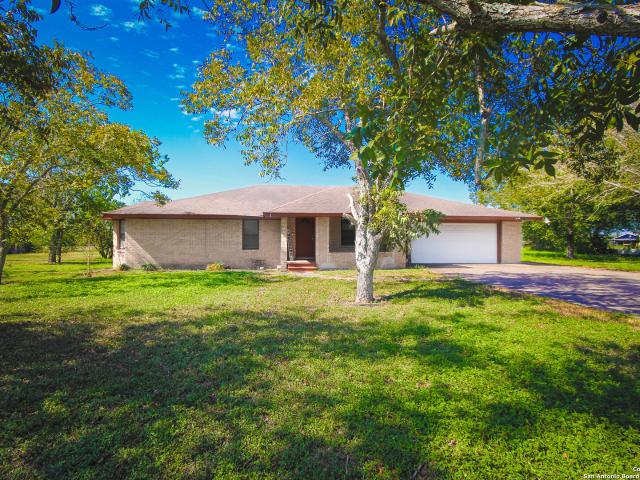 2544 Mari Gail St, Beeville, TX 78102 | MLS #1918