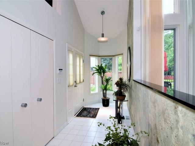 25450 Fairmount 6