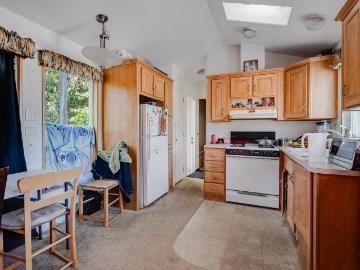 2546 Capitola Road