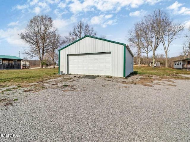 2546 Peavine Rd