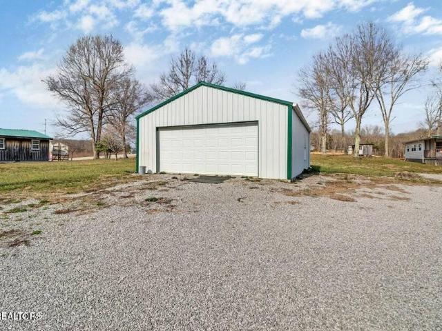 2546 Peavine Rd