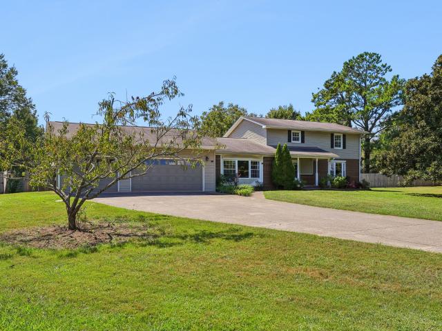 2546 Summit Ct
