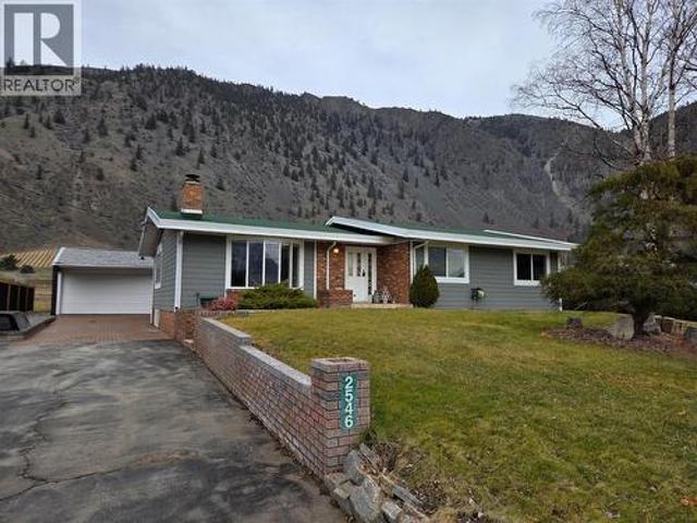2546 Upper Bench Road, Keremeos, BC, V0X 1N4 house for sale | Listing ID 10397 | Royal LePage