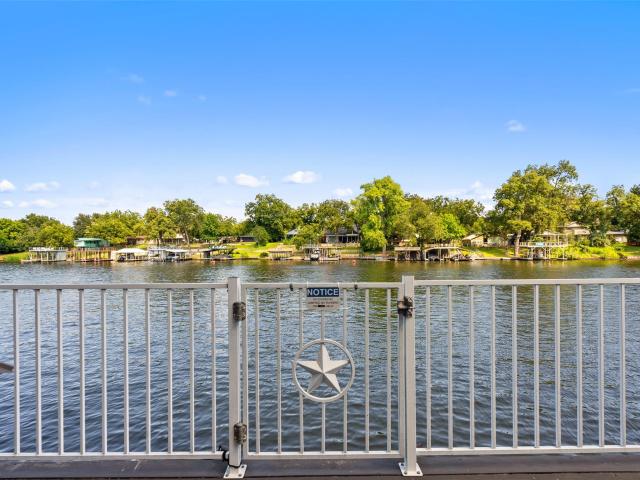 2546 Williams Lakeshore