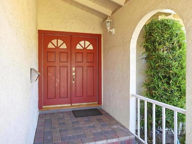 2547 Somerset Drive