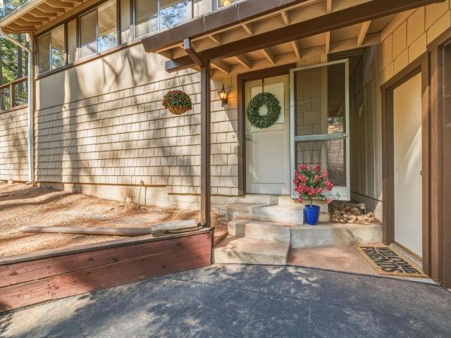 25417 David Dr