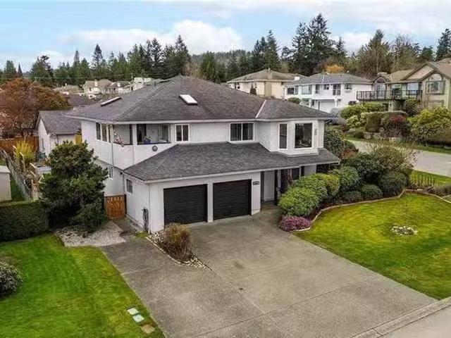 2541 Wilcox Terr, Central Saanich, BC, V8Z 7G5 house for sal.