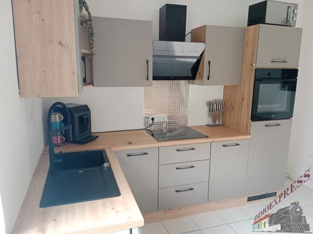 2542 Leobersdorf, unbefristete 80m², +Terrasse +kleiner Garten, 3 zentrale Zimmer, entspannte Atmospähre in Grünruhelage